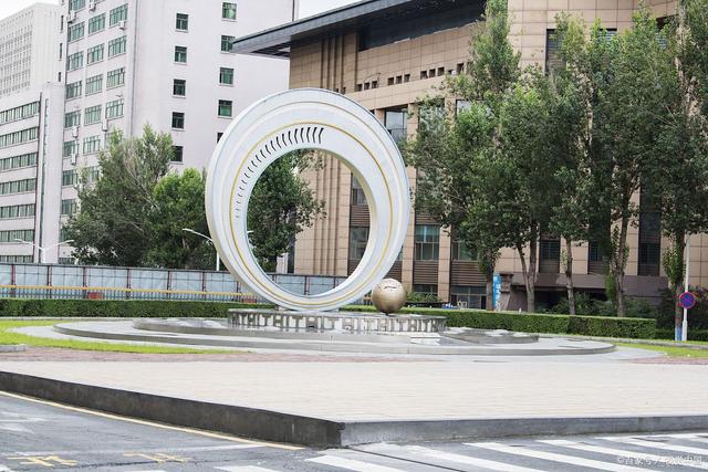 工科强校之间的选择 北京航空航天大学、哈尔滨工业大学与哈尔滨高校对比
